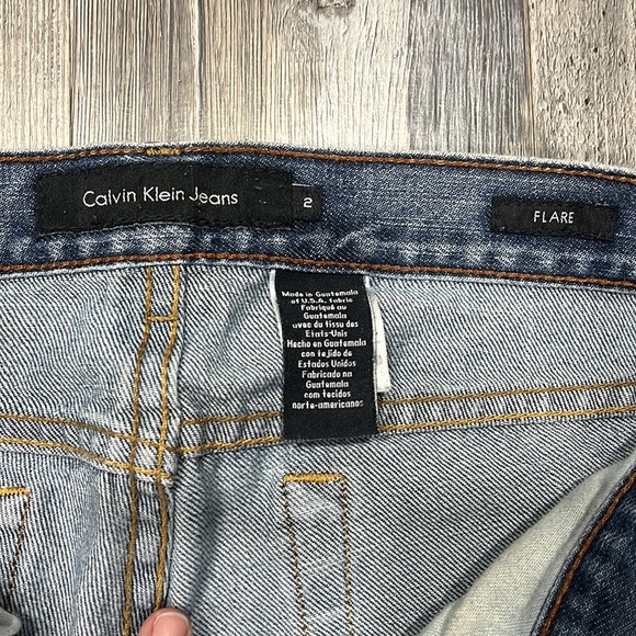 Calvin Klein Flare Jeans - Picture 2 of 5
